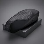 Custom Zadelhoes / Buddyseat Cover Vespa Sprint - Audi RS - Zwart - Afbeelding 2